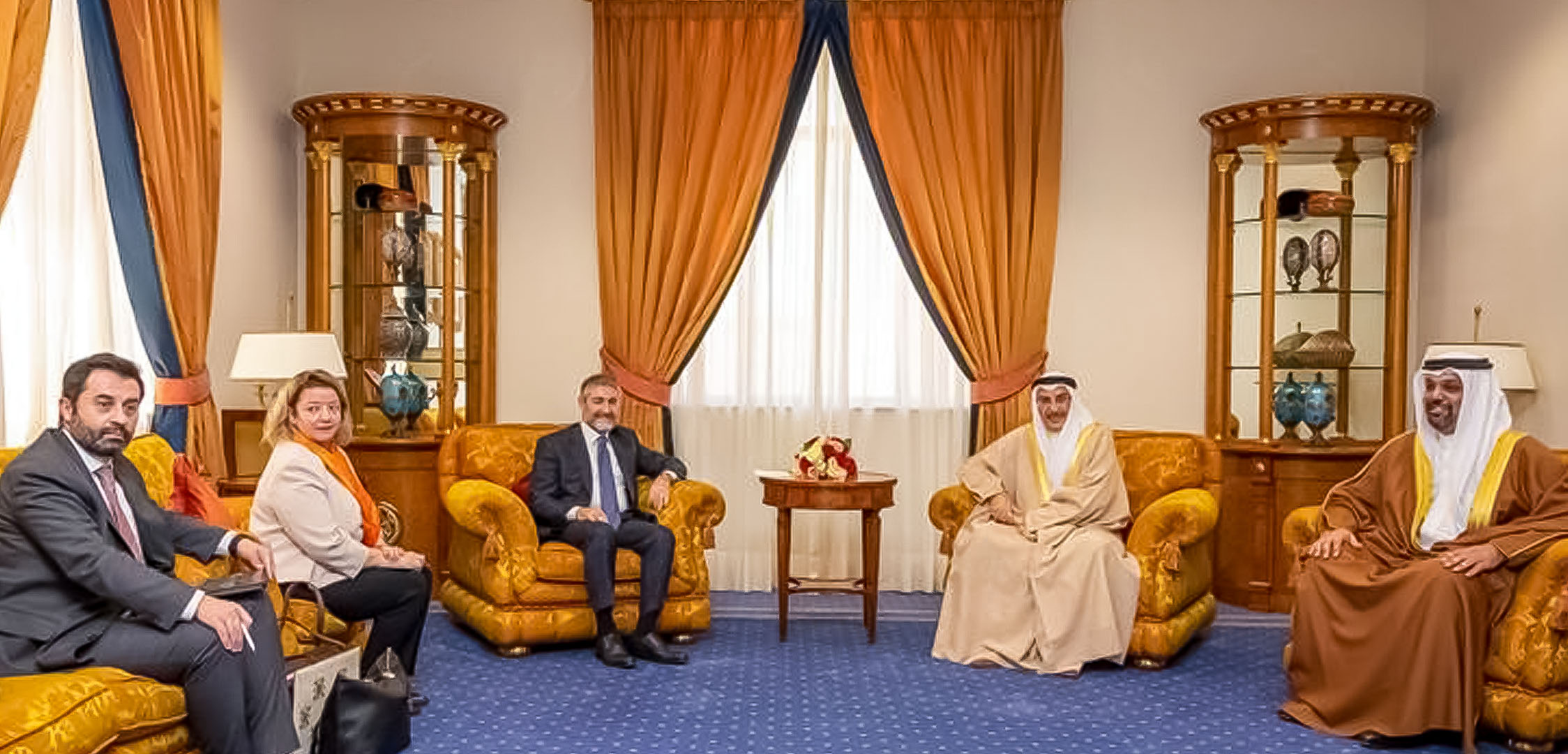 Bahrain Deputy PM receives Turkish Finance Minister