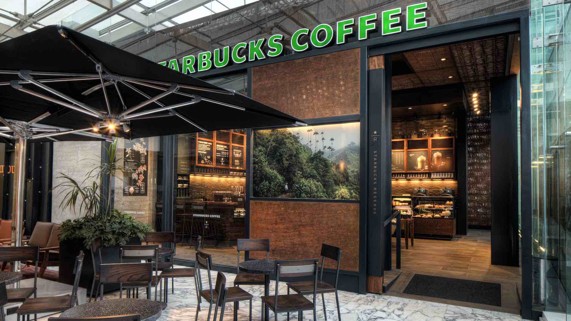 Unraveling Starbucks' phenomenon as a worldwide coffee powerhouse
